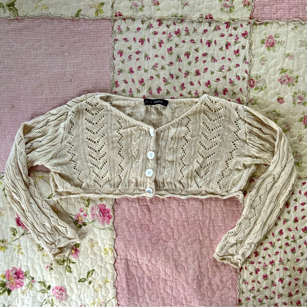 Zaful Cropped Button Up Cardigan